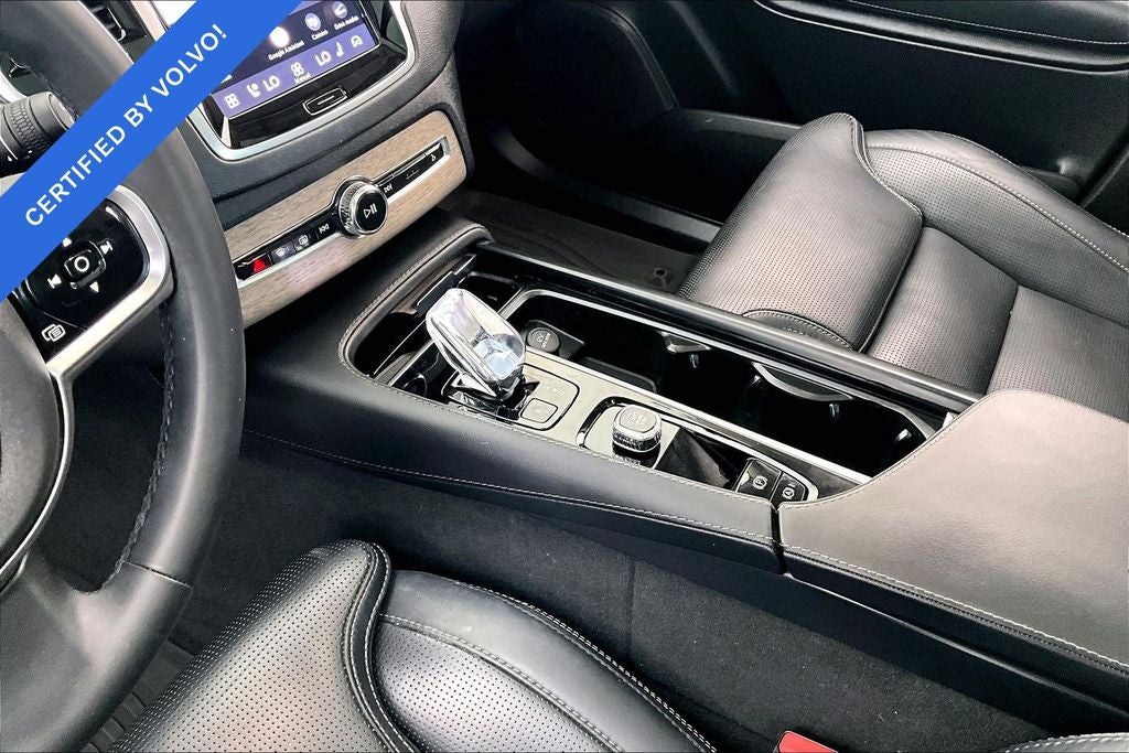 2024 Volvo XC90 Recharge Plug-In Hybrid Ultimate