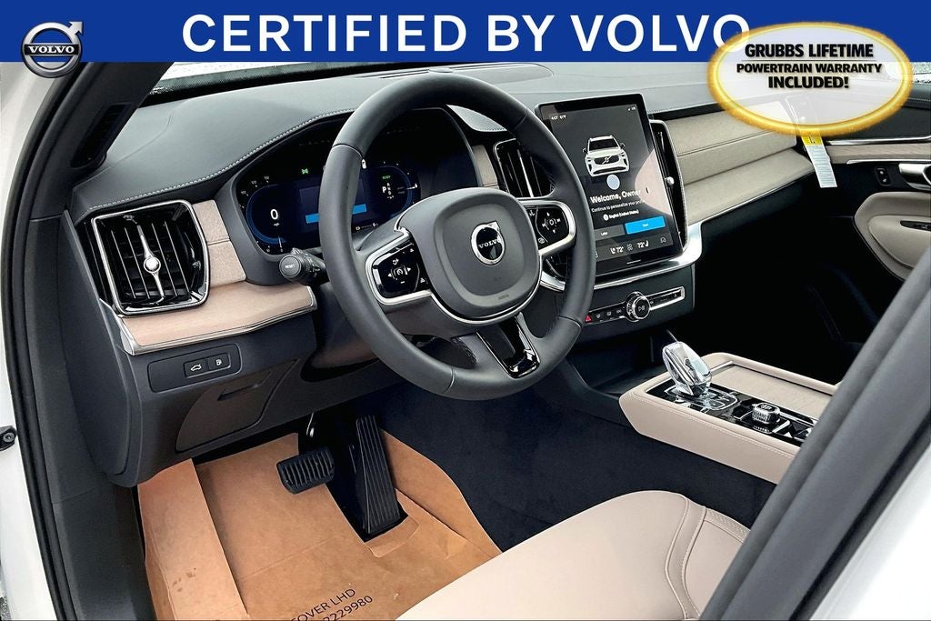 2025 Volvo XC90 Plug-In Hybrid T8 Core 7 Passenger 2025.5