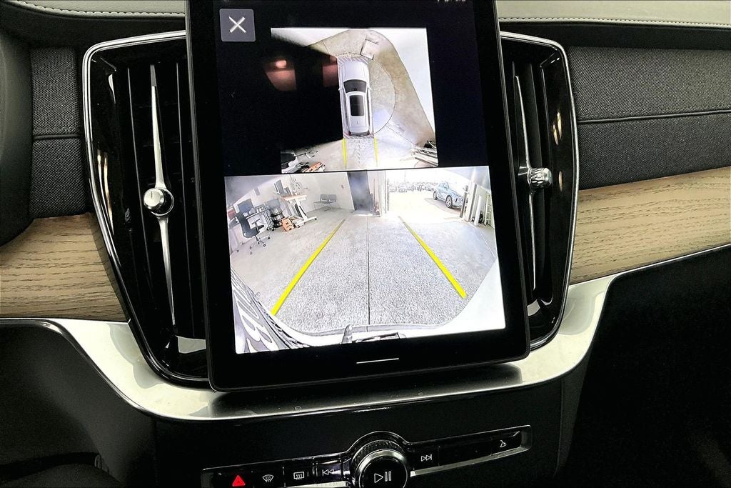 2025 Volvo XC90 Plug-In Hybrid T8 Plus 7 Passenger 2025.5