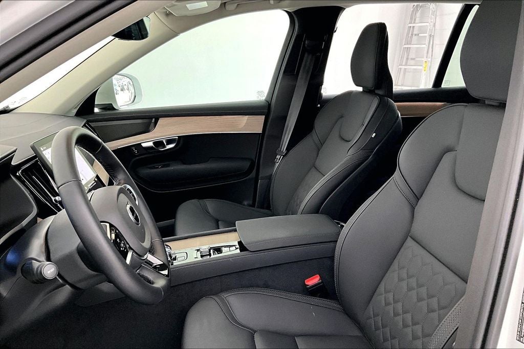 2025 Volvo XC90 Plug-In Hybrid T8 Plus 7 Passenger 2025.5