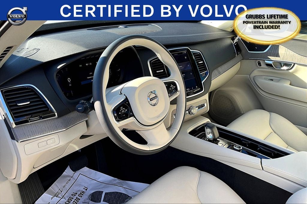 2025 Volvo XC90 Plug-In Hybrid T8 Plus 7 PASSENGER