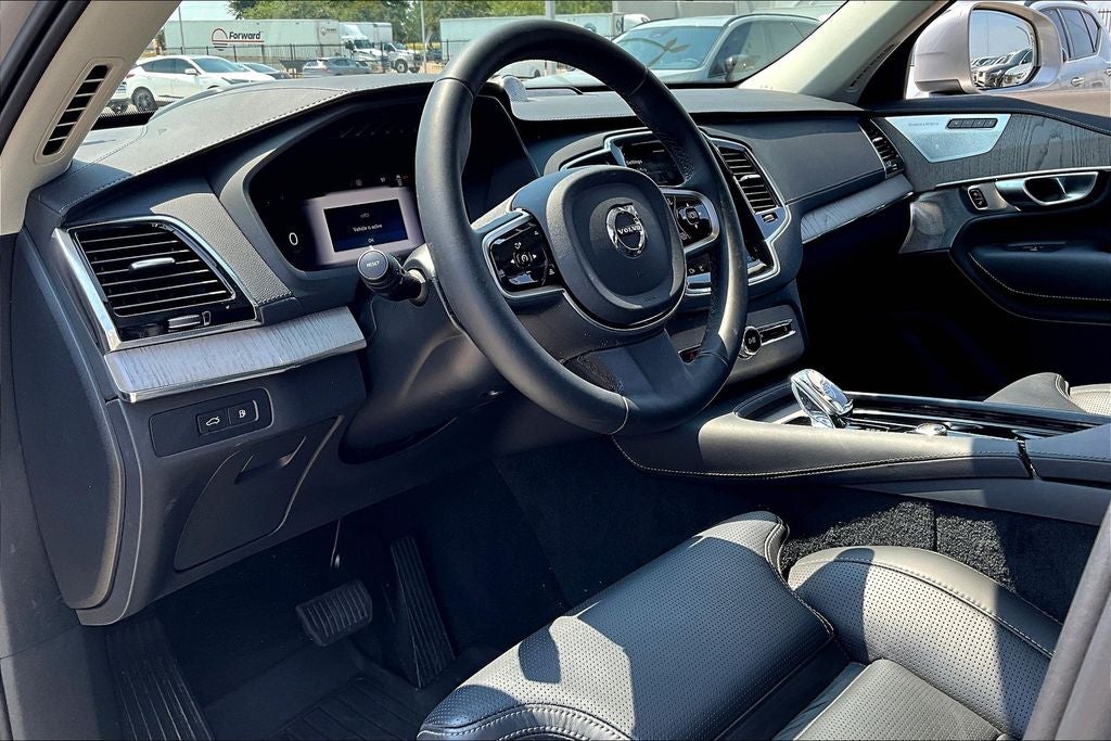 2025 Volvo XC90 Plug-In Hybrid T8 Ultra 7 Passenger