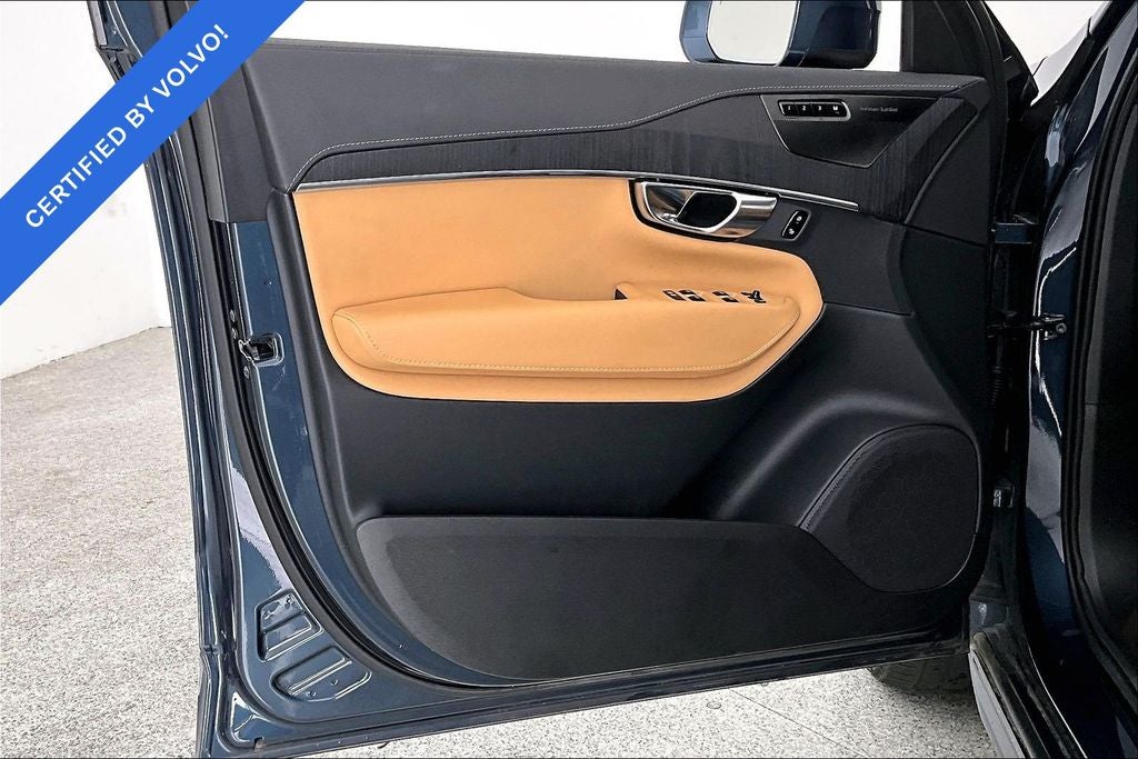 2025 Volvo XC90 Plug-In Hybrid T8 Ultra 7 Passenger