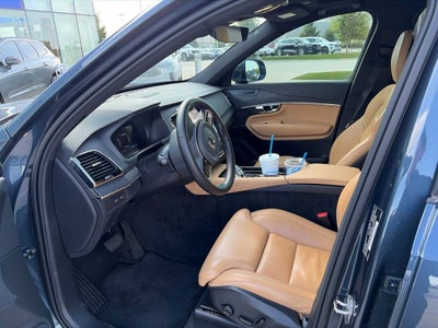 2025 Volvo XC90 Plug-In Hybrid T8 Ultra 7 Passenger
