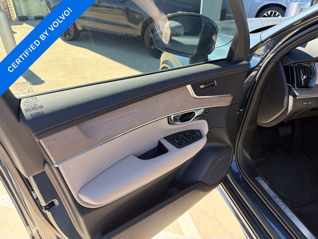 2026 Volvo XC90 Plug-In Hybrid T8 Core