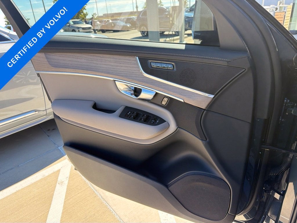 2026 Volvo XC90 Plug-In Hybrid T8 Core