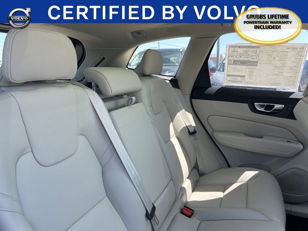 2025 Volvo XC60 Plug-In Hybrid T8 Plus