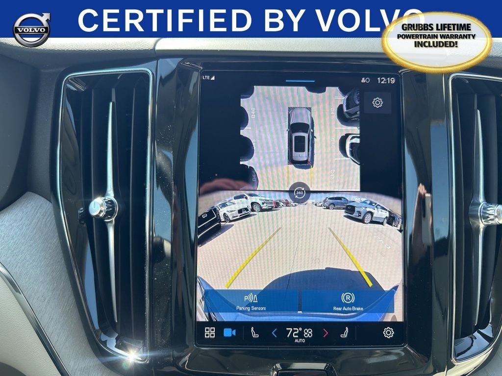 2025 Volvo XC60 Plug-In Hybrid T8 Plus