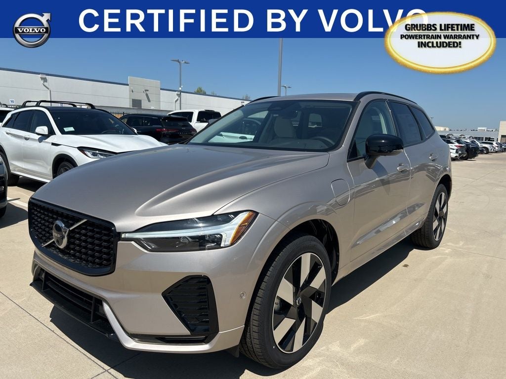 2025 Volvo XC60 Plug-In Hybrid T8 Plus