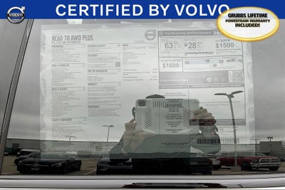 2025 Volvo XC60 Plug-In Hybrid T8 Plus PLUS