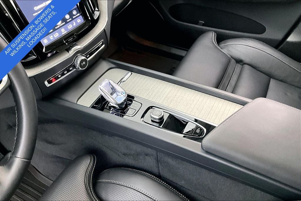 2025 Volvo XC60 Plug-In Hybrid T8 Ultra