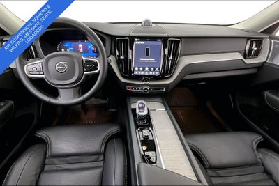 2025 Volvo XC60 Plug-In Hybrid T8 Ultra