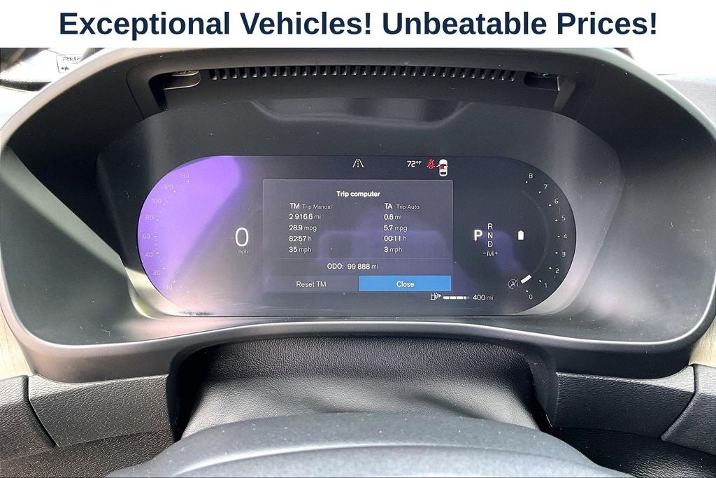 2023 Volvo XC40 B4 Plus Bright Theme