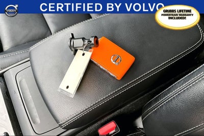 2023 Volvo XC40 B4 Plus Bright Theme