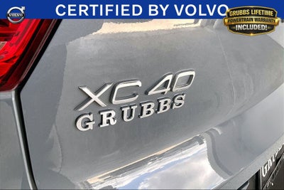 2023 Volvo XC40 B4 Plus Bright Theme