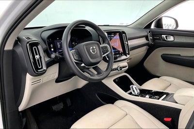 2023 Volvo XC40 Ultimate