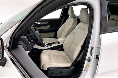 2023 Volvo XC40 Ultimate