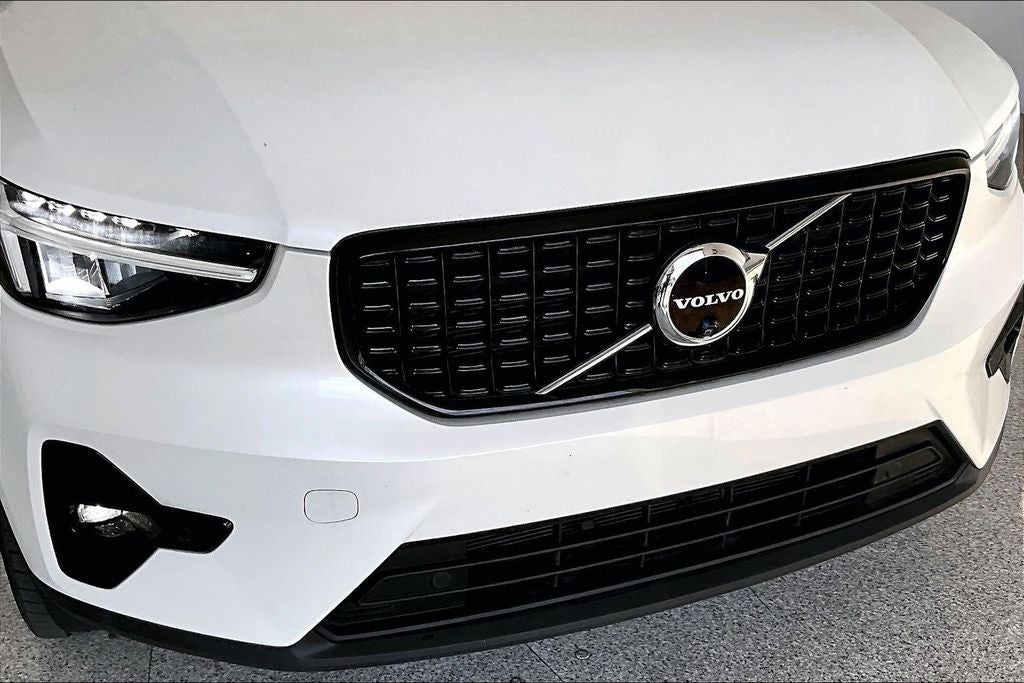 2023 Volvo XC40 Ultimate