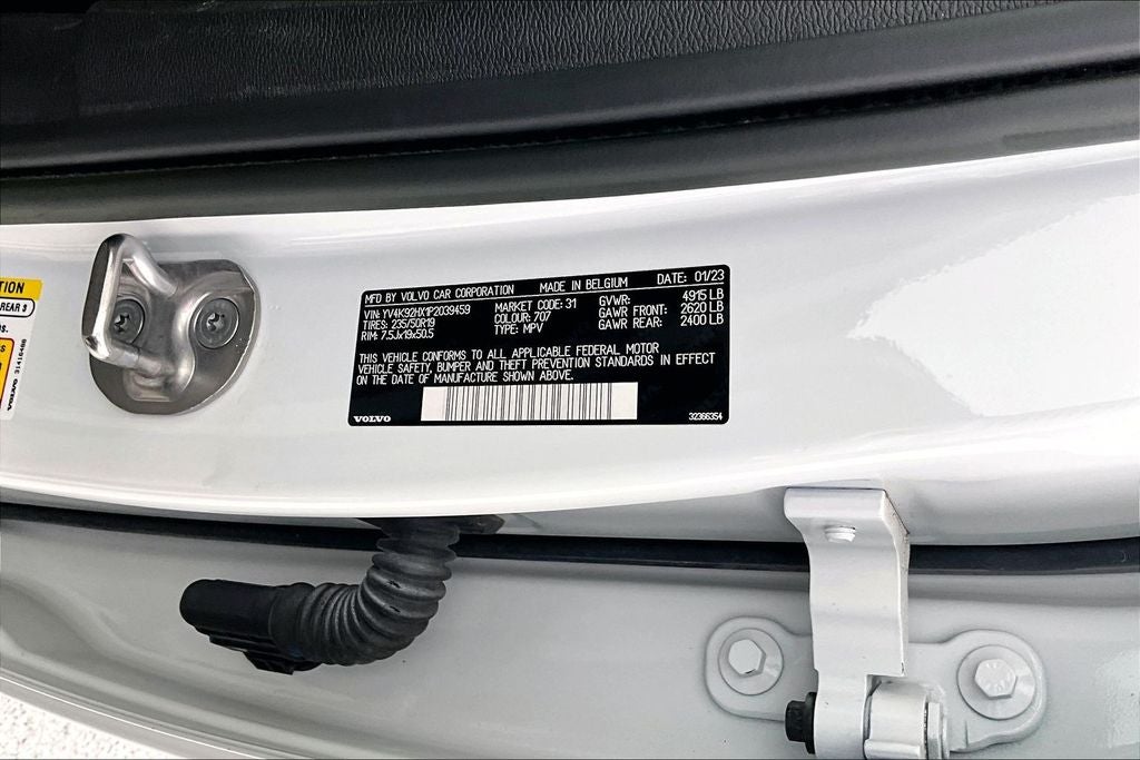 2023 Volvo XC40 Ultimate