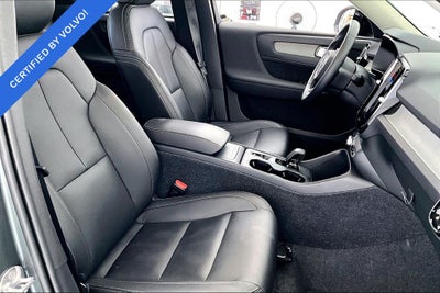 2026 Volvo XC40 B4 Core