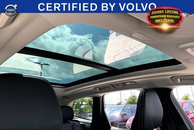 2023 Volvo XC60 B5 Ultimate Bright Theme