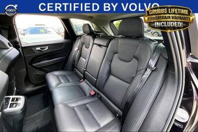 2023 Volvo XC60 B5 Ultimate Bright Theme