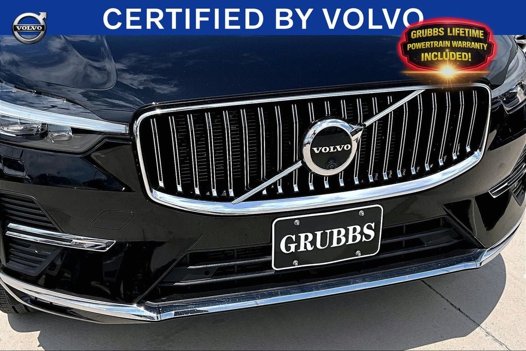 2023 Volvo XC60 B5 Ultimate Bright Theme