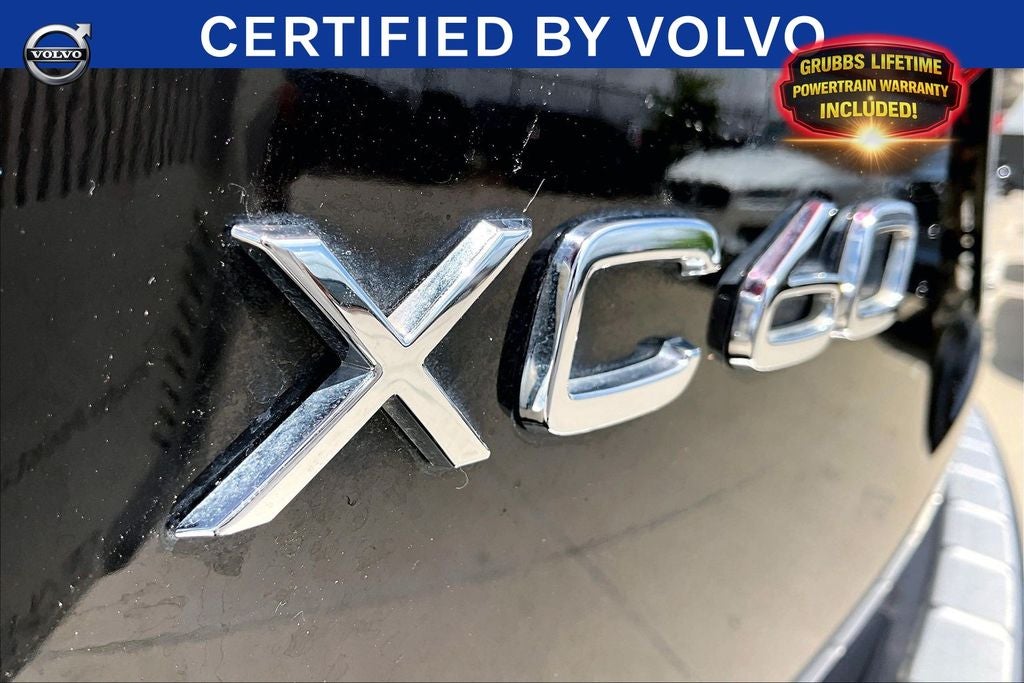 2023 Volvo XC60 B5 Ultimate Bright Theme