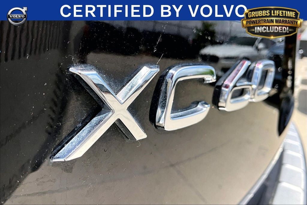 2023 Volvo XC60 B5 Ultimate Bright Theme