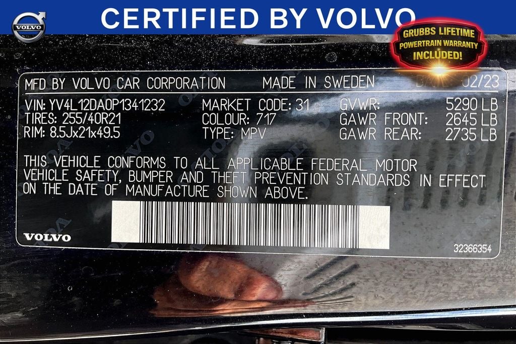 2023 Volvo XC60 B5 Ultimate Bright Theme