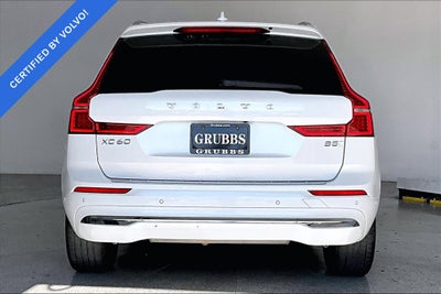 2023 Volvo XC60 B5 Ultimate Bright Theme