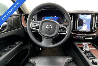 2023 Volvo XC60 B5 Ultimate Bright Theme