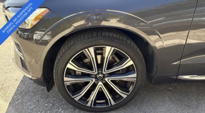 2023 Volvo XC60 B5 Ultimate Bright Theme Polestar