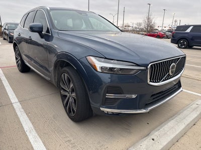 2023 Volvo XC60 B5 Ultimate Bright Theme