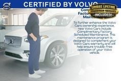 2023 Volvo XC60 B5 Ultimate Bright Theme