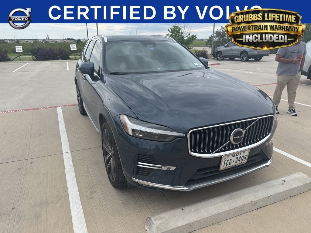 2023 Volvo XC60 B5 Ultimate Bright Theme