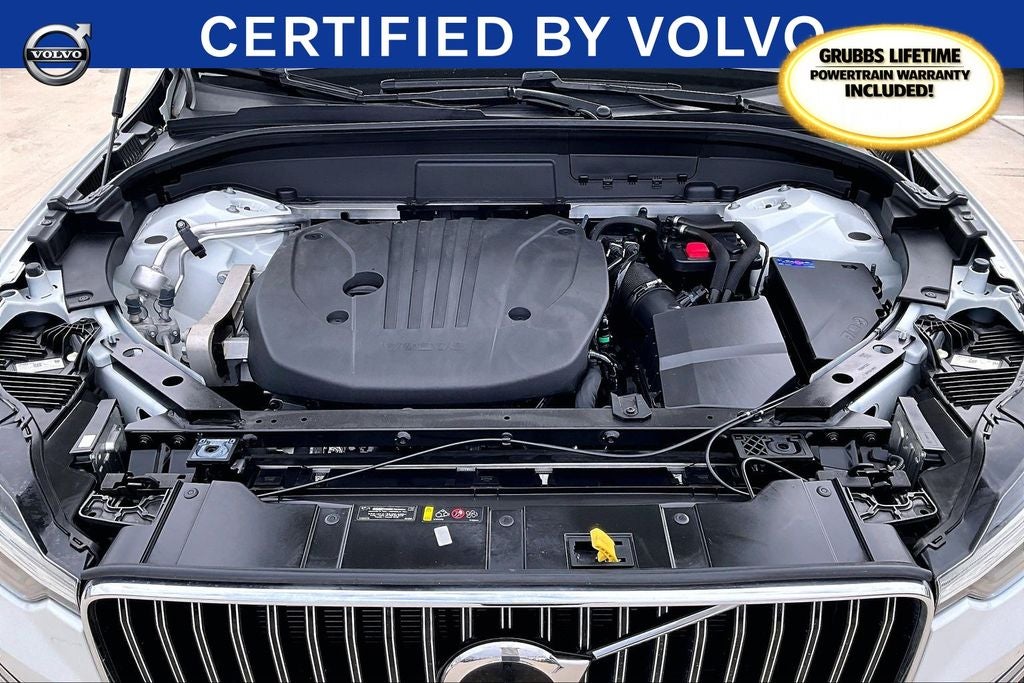 2023 Volvo XC60 B5 Ultimate Bright Theme