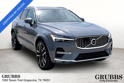 2023 Volvo XC60 B5 Ultimate Bright Theme