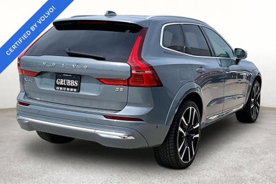 2023 Volvo XC60 B5 Ultimate Bright Theme