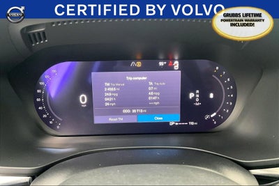 2023 Volvo XC60 B5 Ultimate Dark Theme