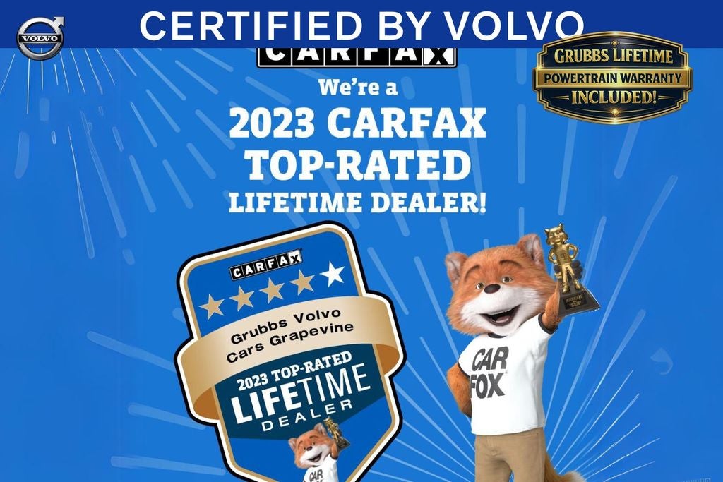 2023 Volvo XC60 B5 Ultimate Dark Theme