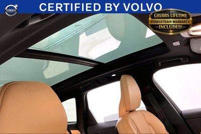 2023 Volvo XC60 B5 Ultimate Dark Theme