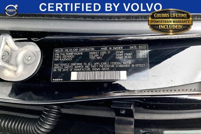 2023 Volvo XC60 B5 Ultimate Dark Theme