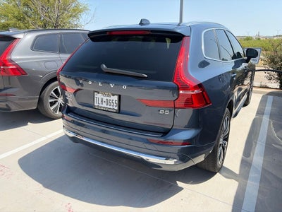 2023 Volvo XC60 B5 Plus Bright Theme