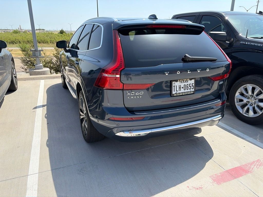 2023 Volvo XC60 B5 Plus Bright Theme