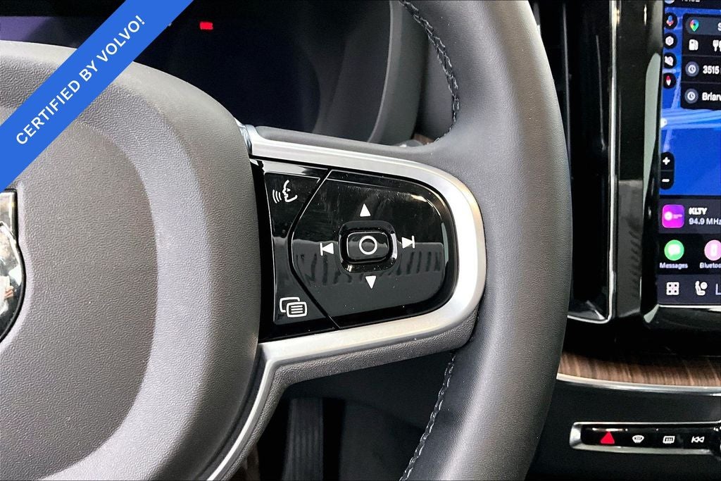 2023 Volvo XC60 B5 Plus Bright Theme