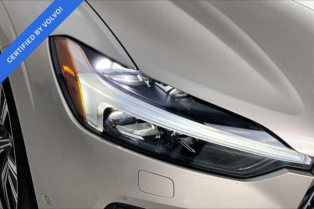2023 Volvo XC60 B5 Plus Bright Theme