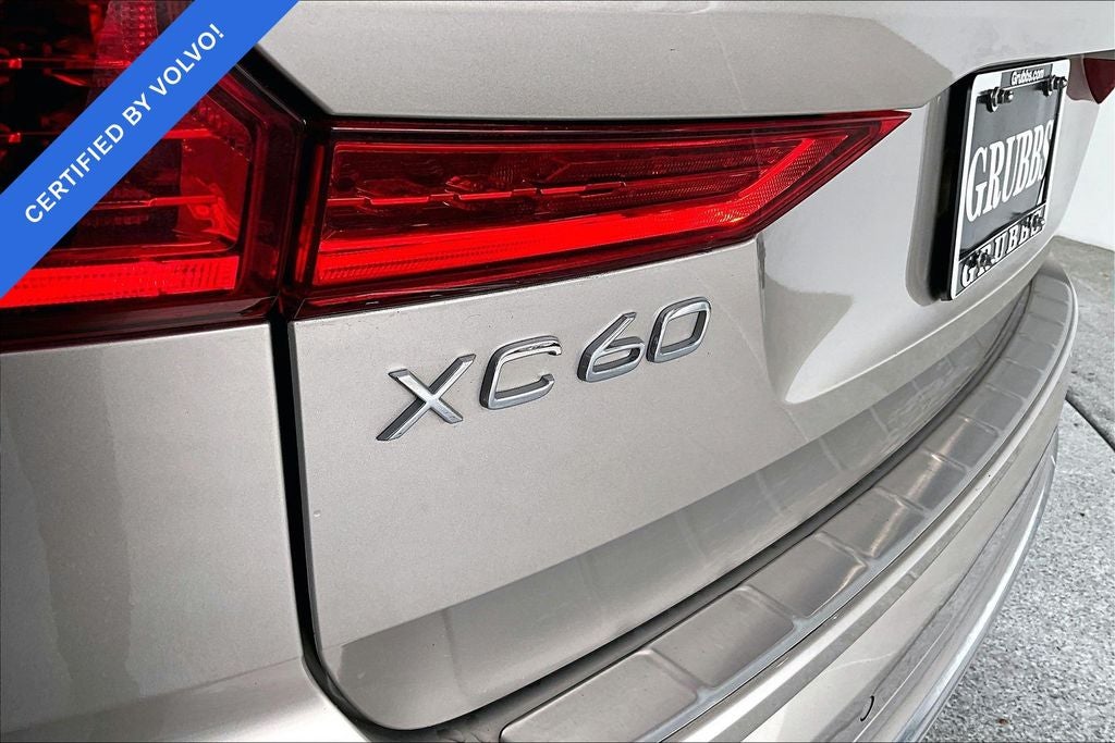 2023 Volvo XC60 B5 Plus Bright Theme