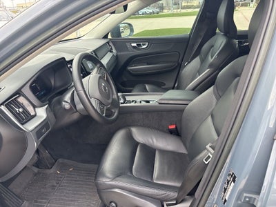 2023 Volvo XC60 B5 Core
