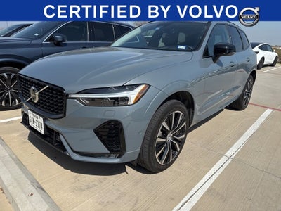 2023 Volvo XC60 B5 Plus Dark Theme